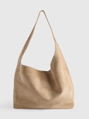 Quince Italian Suede
Slouchy Shoulder Bag
Cream